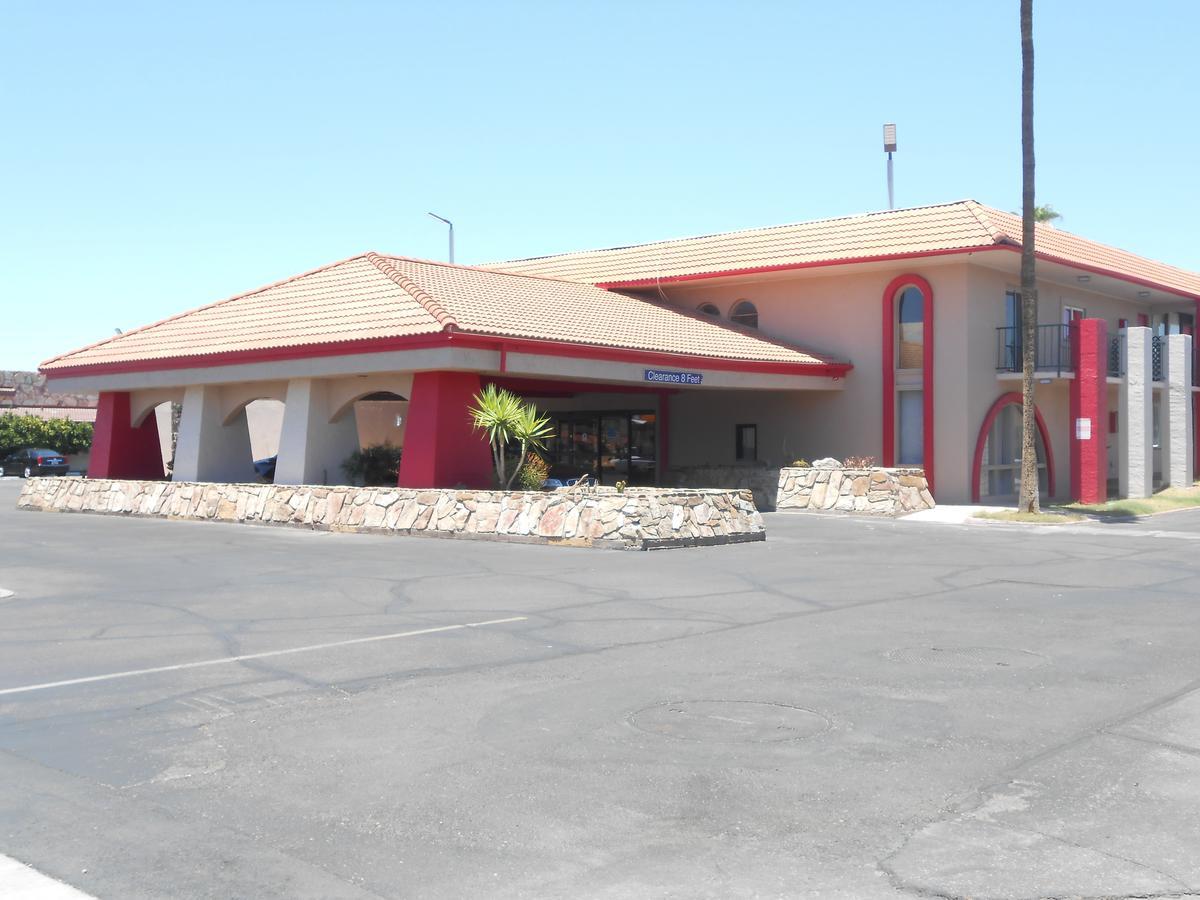 Hotel Ramada By Wyndham Mesa Downtown Exterior foto