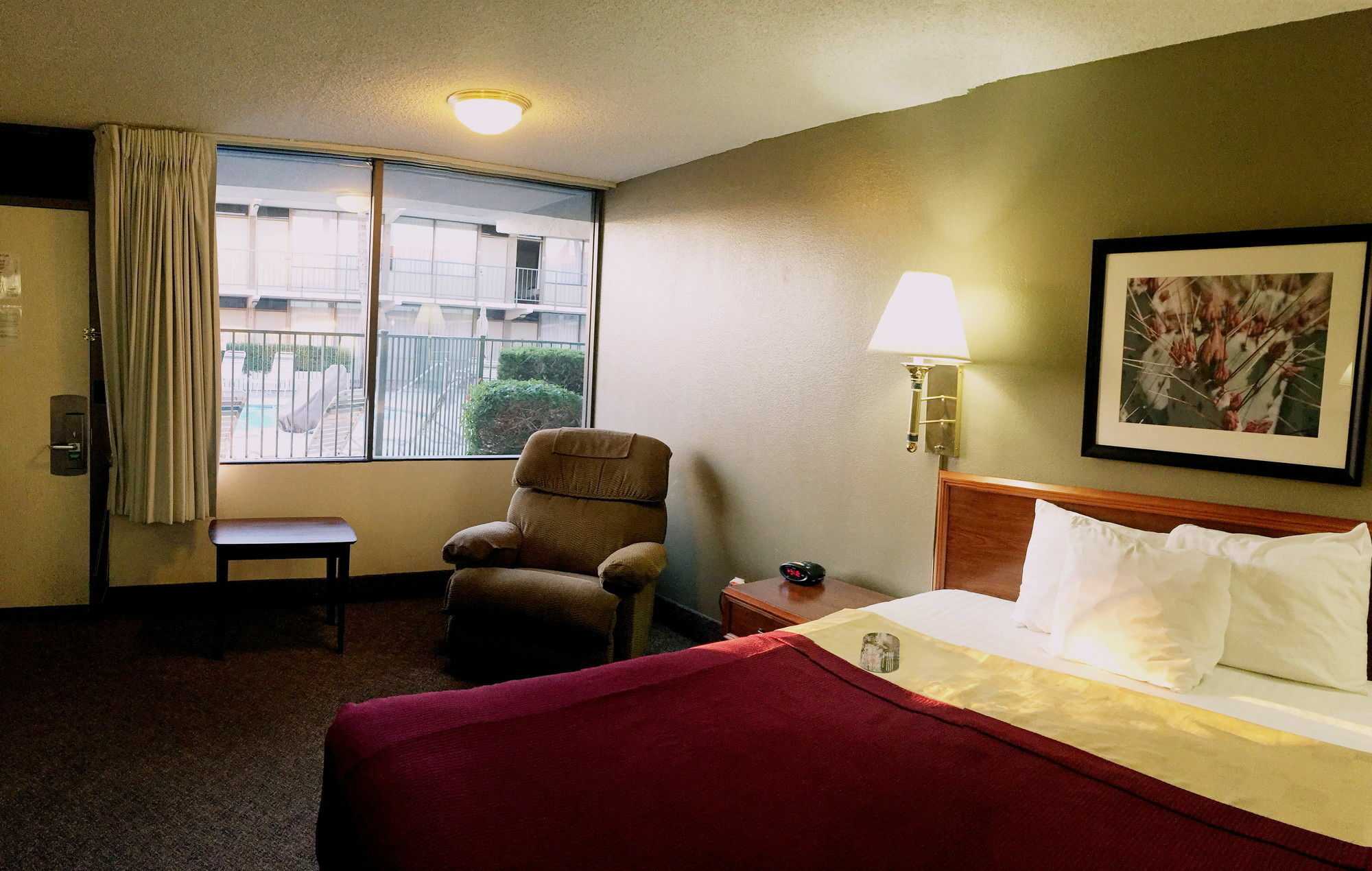 Hotel Ramada By Wyndham Mesa Downtown Exterior foto