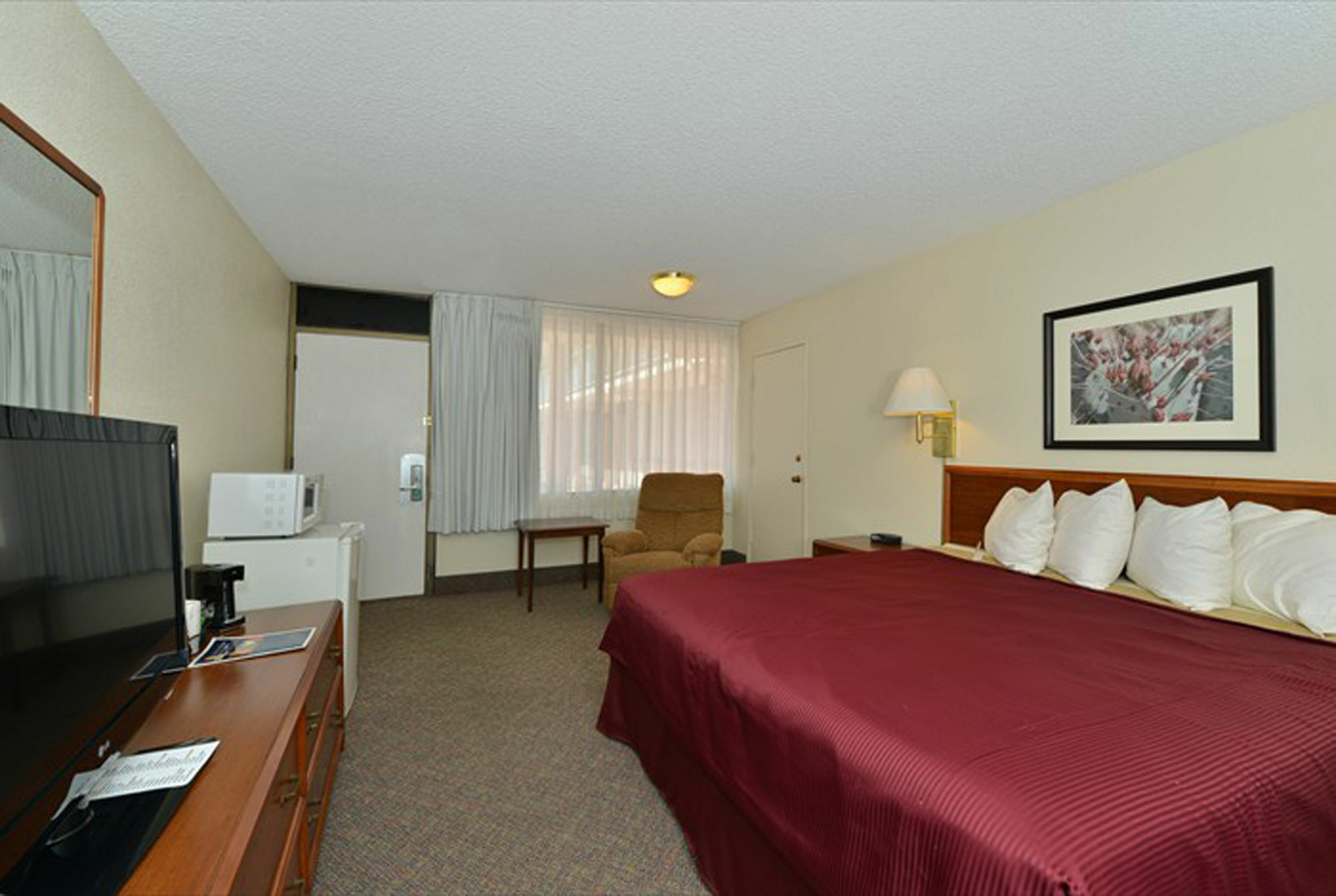 Hotel Ramada By Wyndham Mesa Downtown Exterior foto